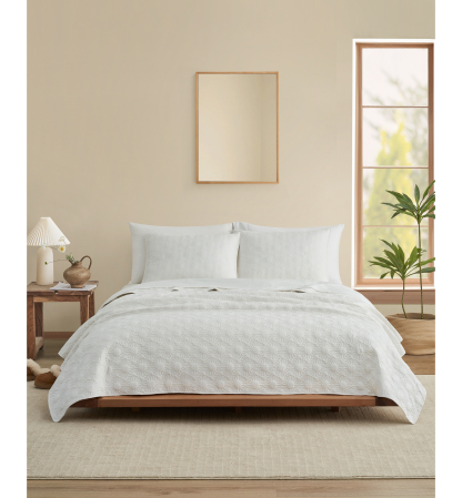 UGG® Devon Sun Logo Quilt Set - Snow