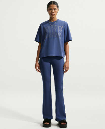 Nike Women's Sportswear Classic Loose T-Shirt - Mystic Navy