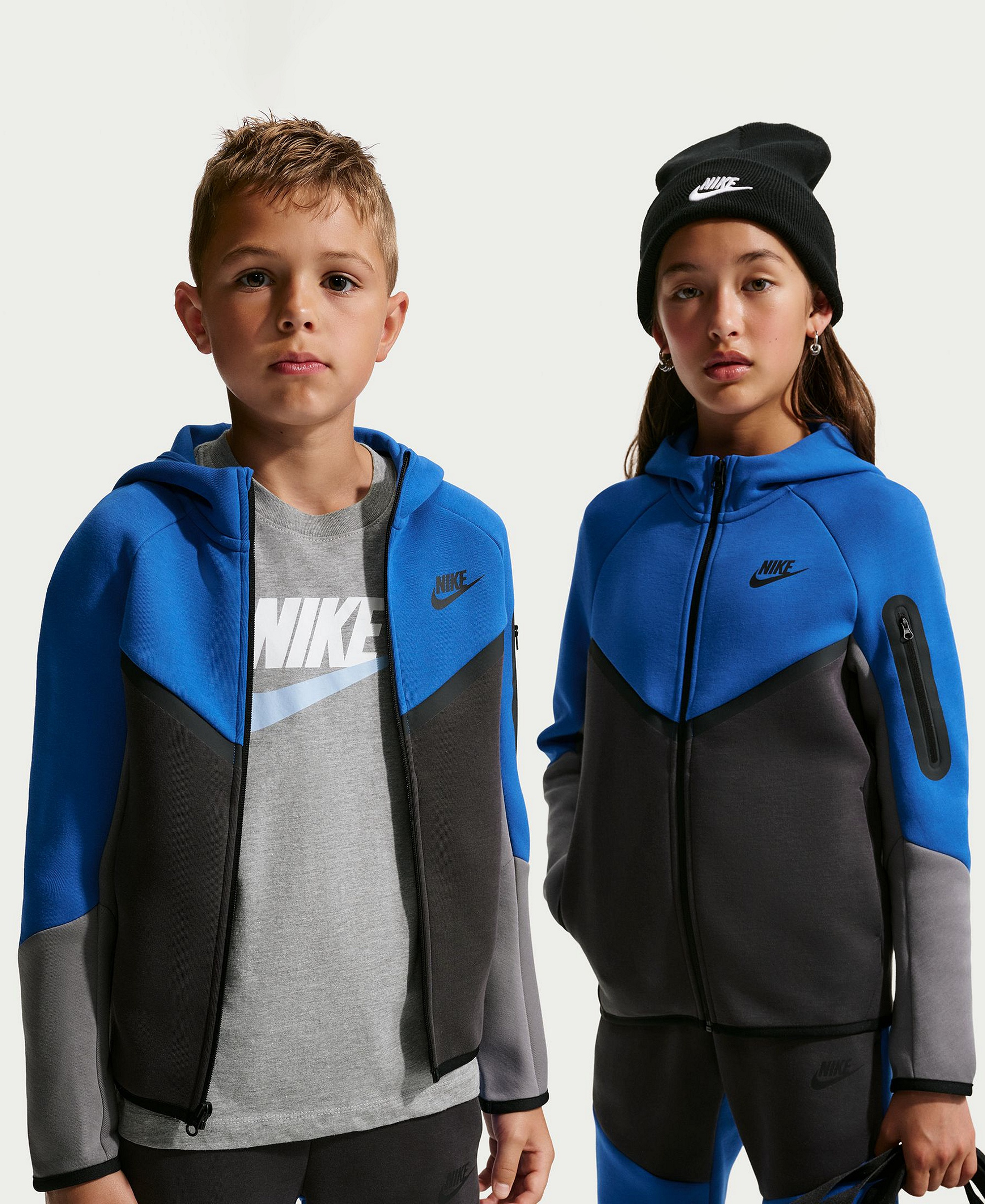 Nike Boys' and Girls' 7-20 Sportswear Tech Fleece Full-Zip Hoodie - Game Royal/Anthracite/Smoke Gray/Black