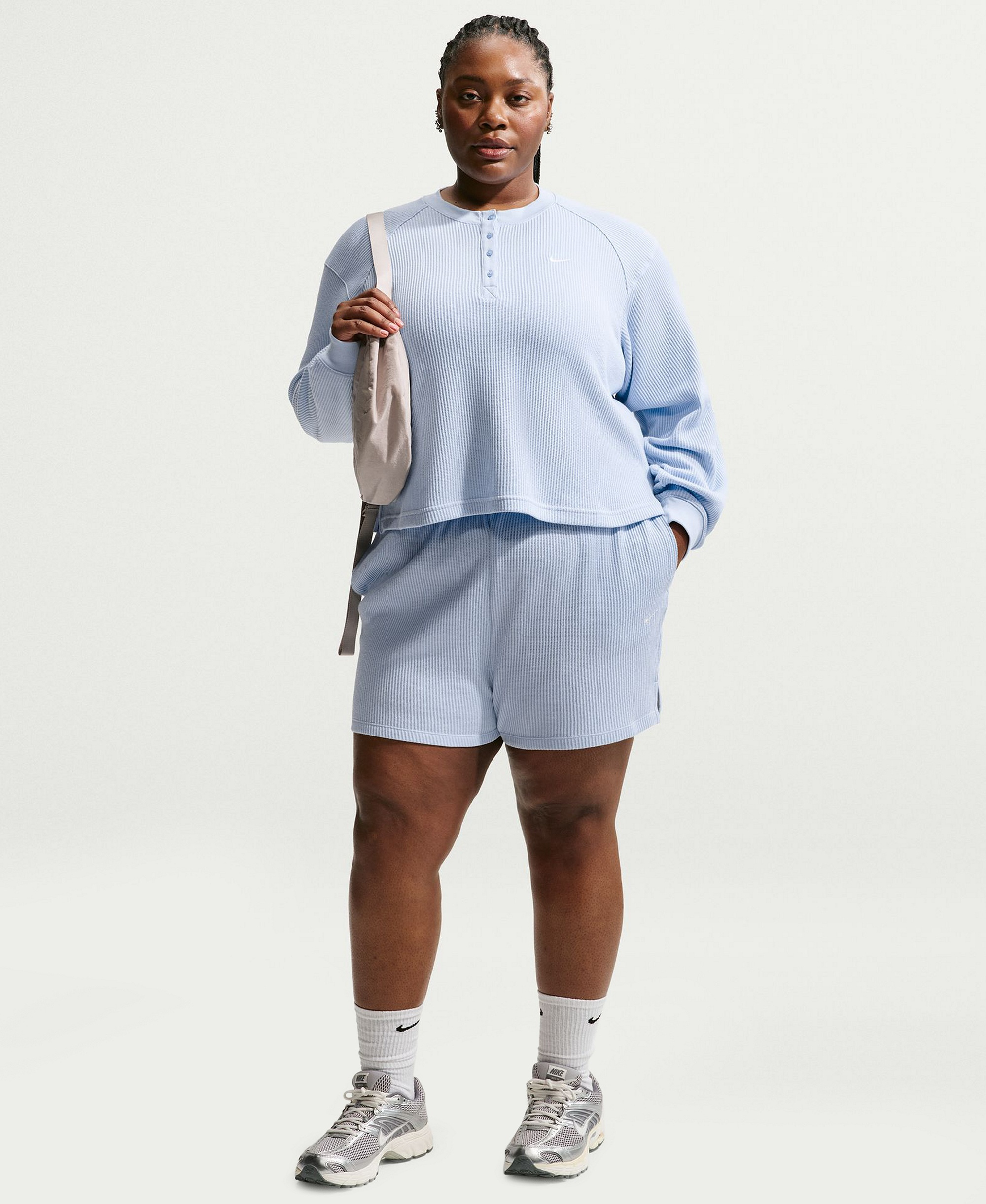 Nike Women's Sportswear Chill Waffle Loose Mid-Rise Shorts - Hydrogen Blue/Sail