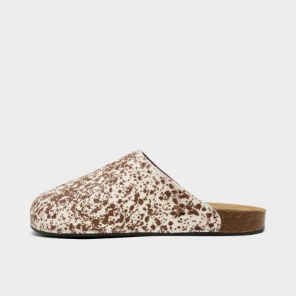 Men's adidas Originals Adimule Slide Sandals - Off White/Preloved Brown/Aurora Coffee - Left shoe facing left. Outside of the shoe.