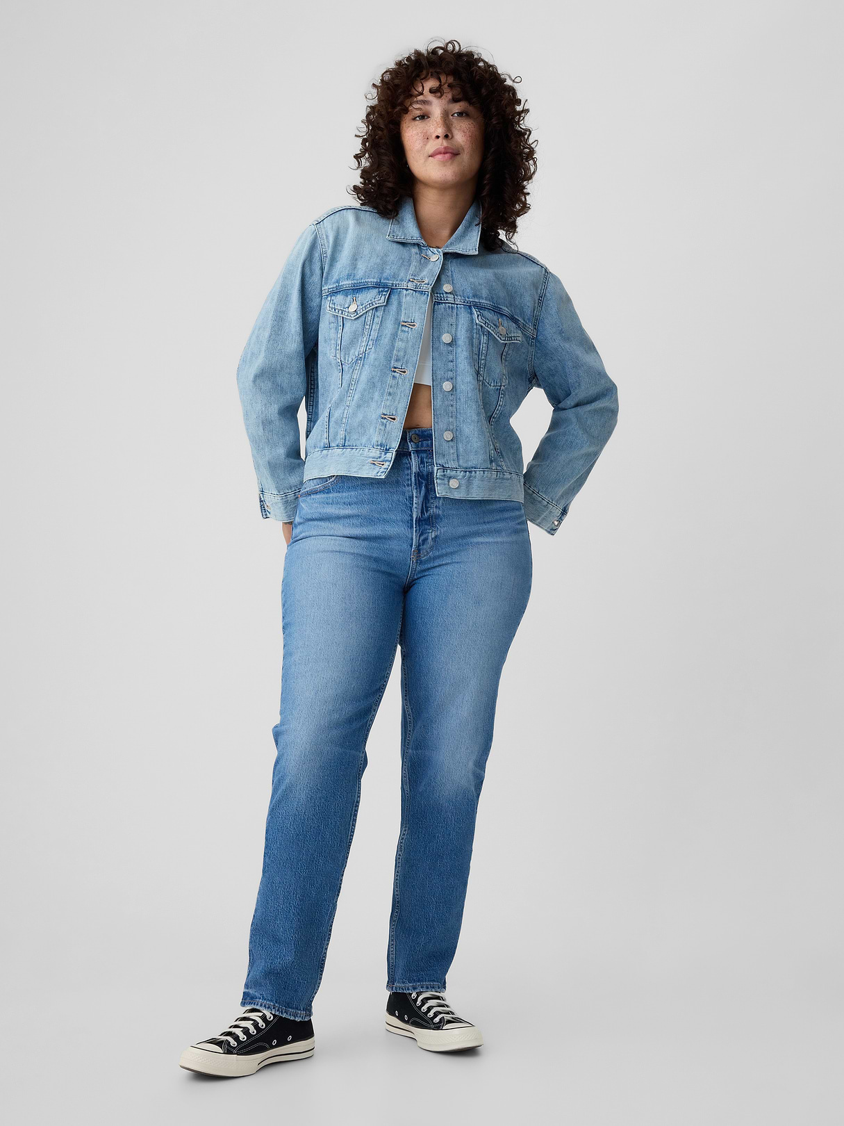 High Rise Cheeky Straight Jeans - Light indigo