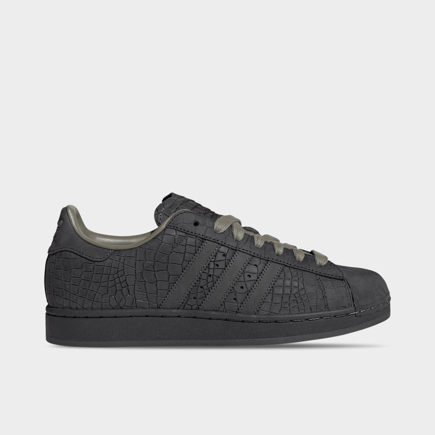 Men's adidas Originals Superstar II Casual Shoes - Part 1 - Utility Black/Grey/Clay - Left shoe facing left. Outside of the shoe.