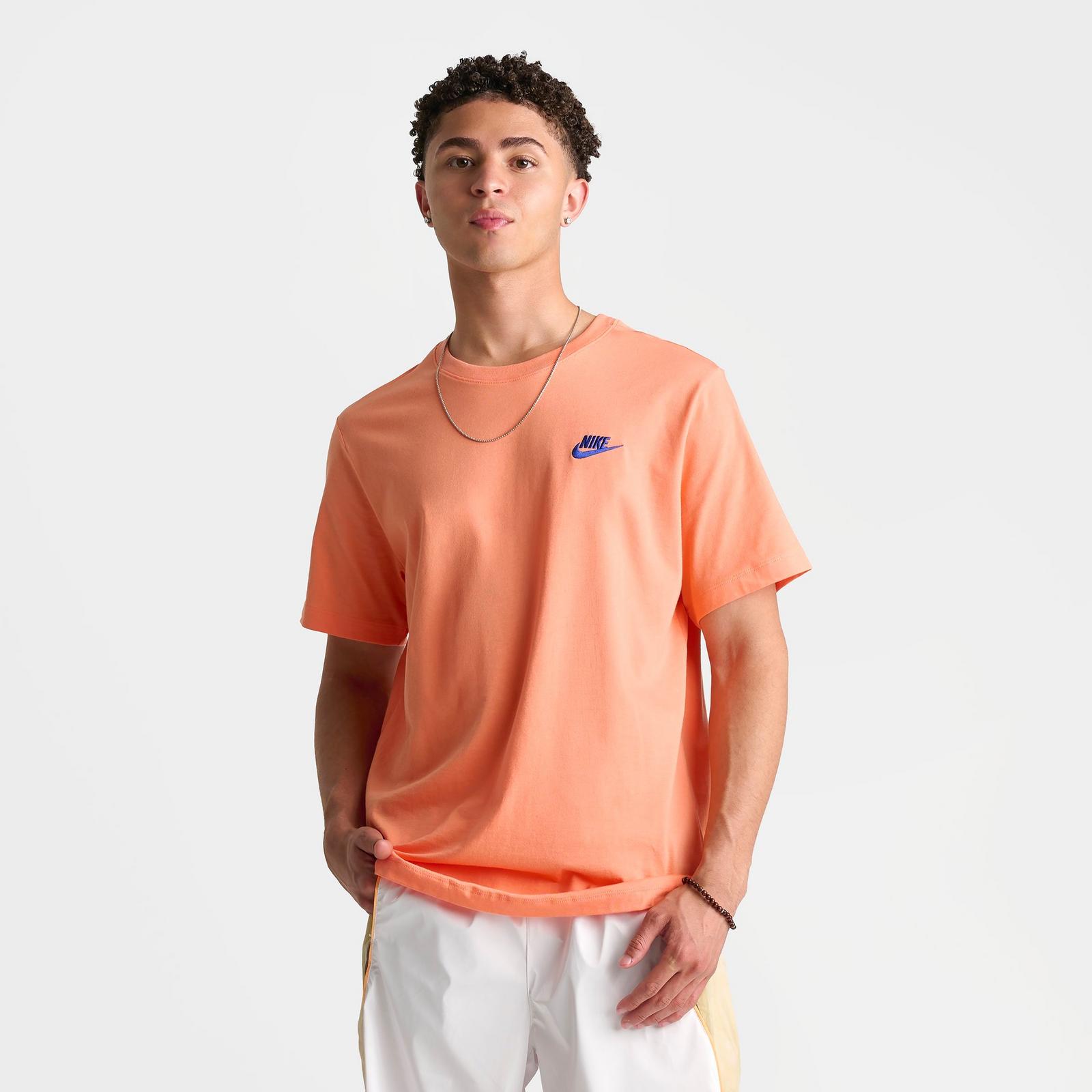Nike Sportswear Club T-Shirt - Orange Frost