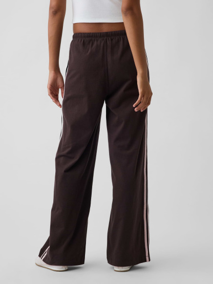 Knit Relaxed Track Pants - Terra brown with pink stripe