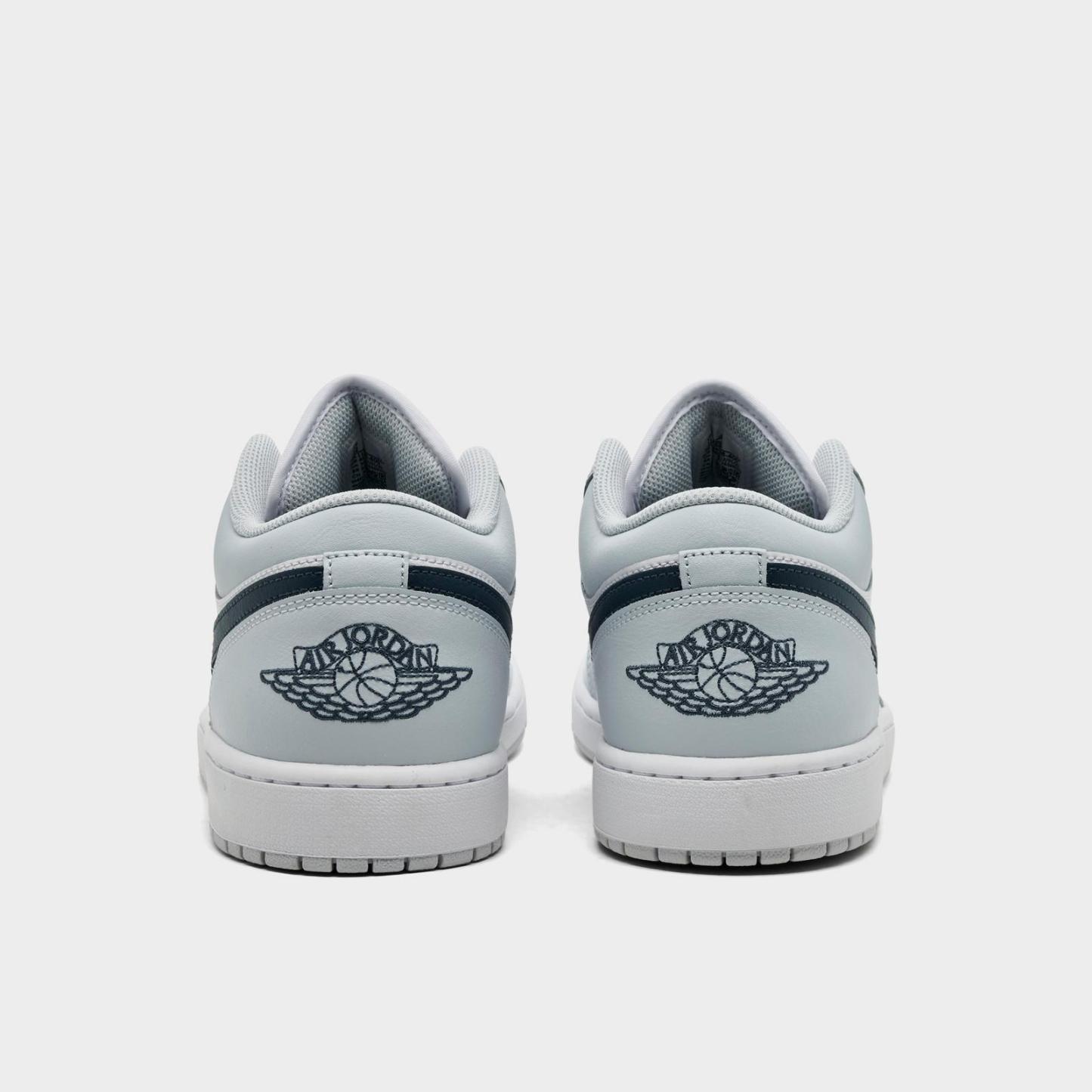 Men's Air Jordan Retro 1 Low Casual Shoes - Aura/White/Squadron Blue - view 4