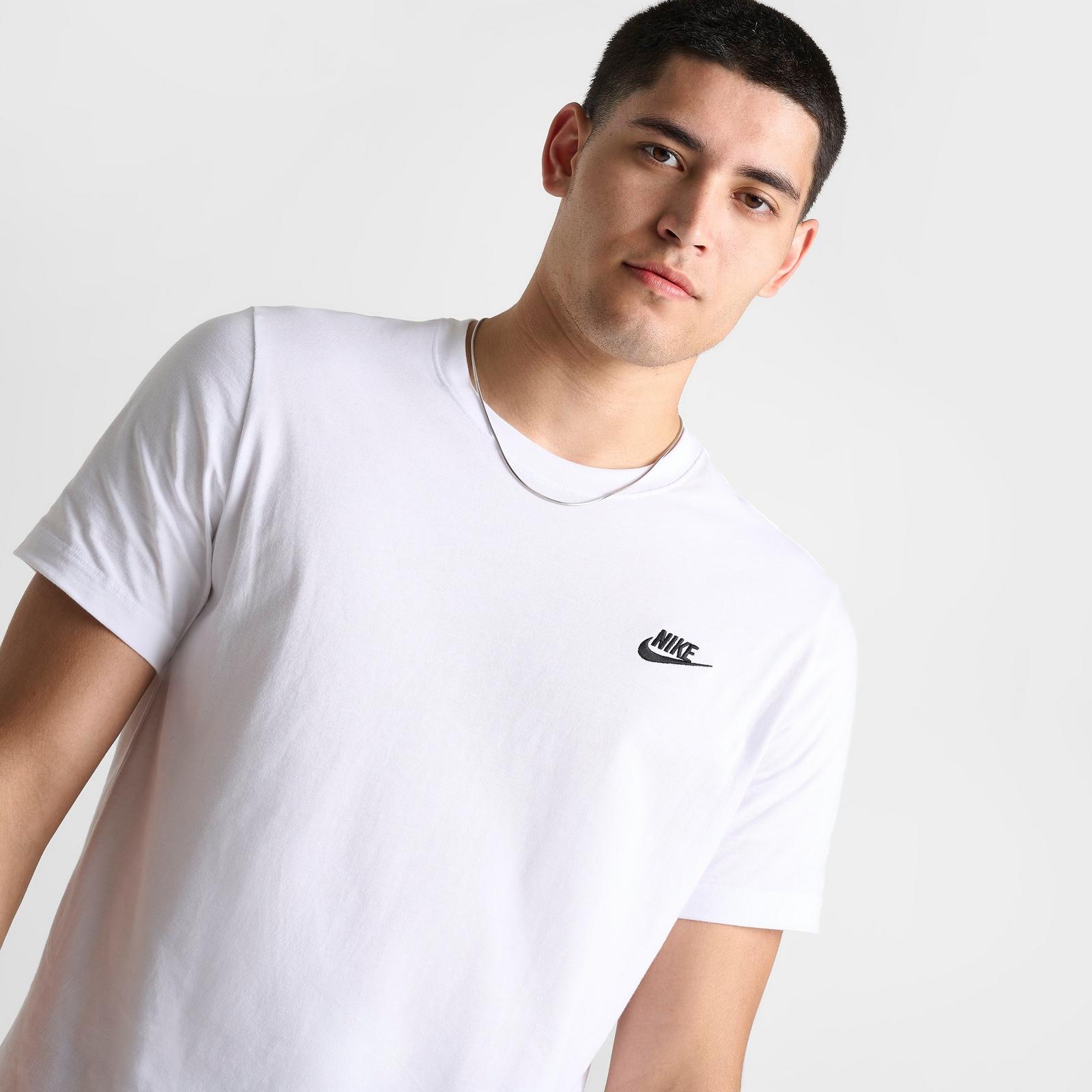 Nike Sportswear Club T-Shirt - White/Black