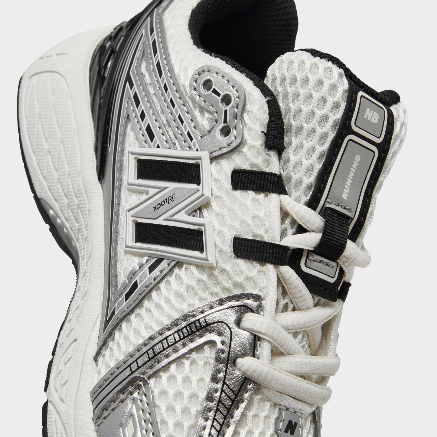 Little Kids' New Balance 1906 Casual Shoes - Silver Metallic/Black - view 3