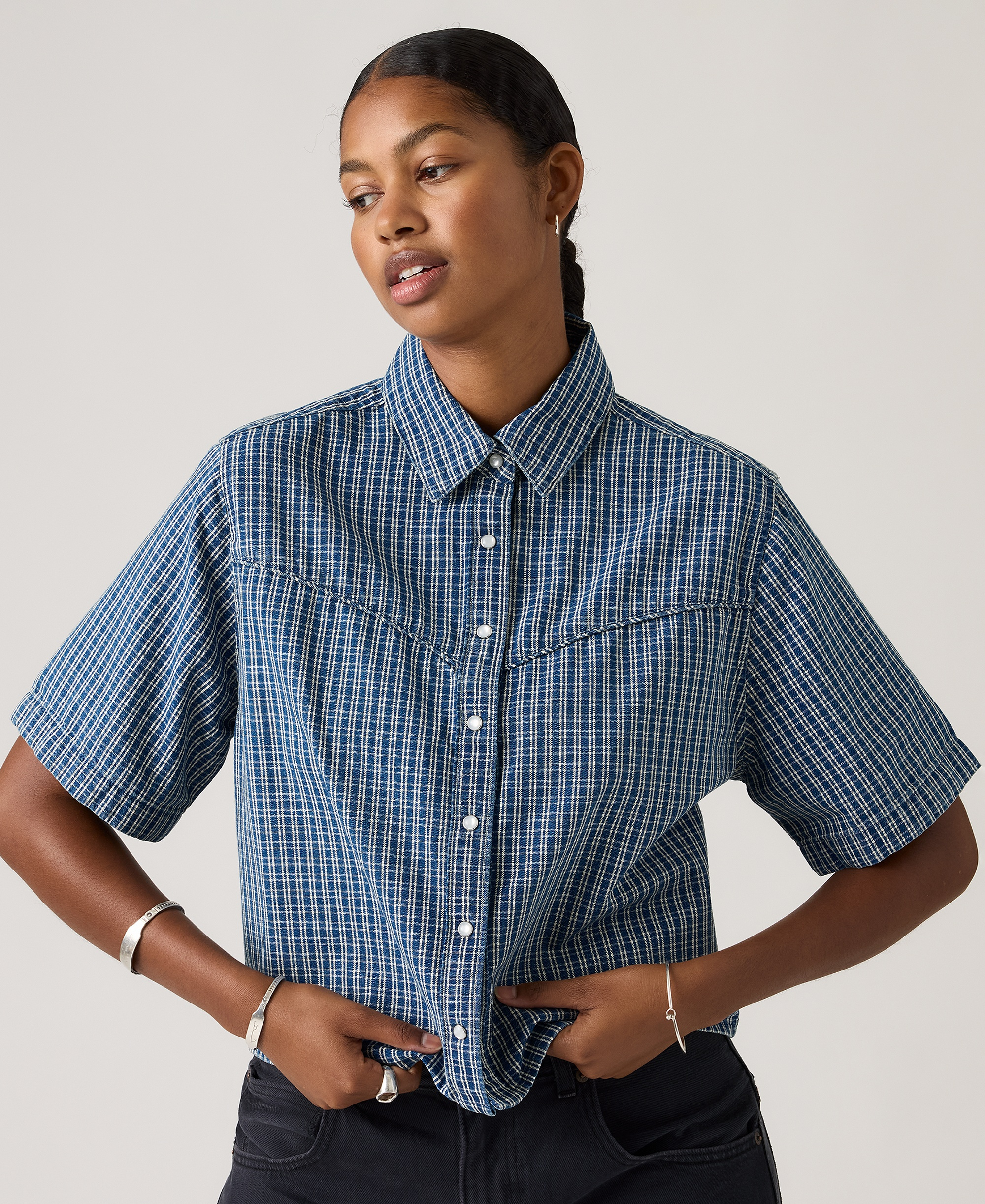 Levi's Premium Women's Logan Short-Sleeve Cropped-Fit Denim Shirt - Little Tiny Windows