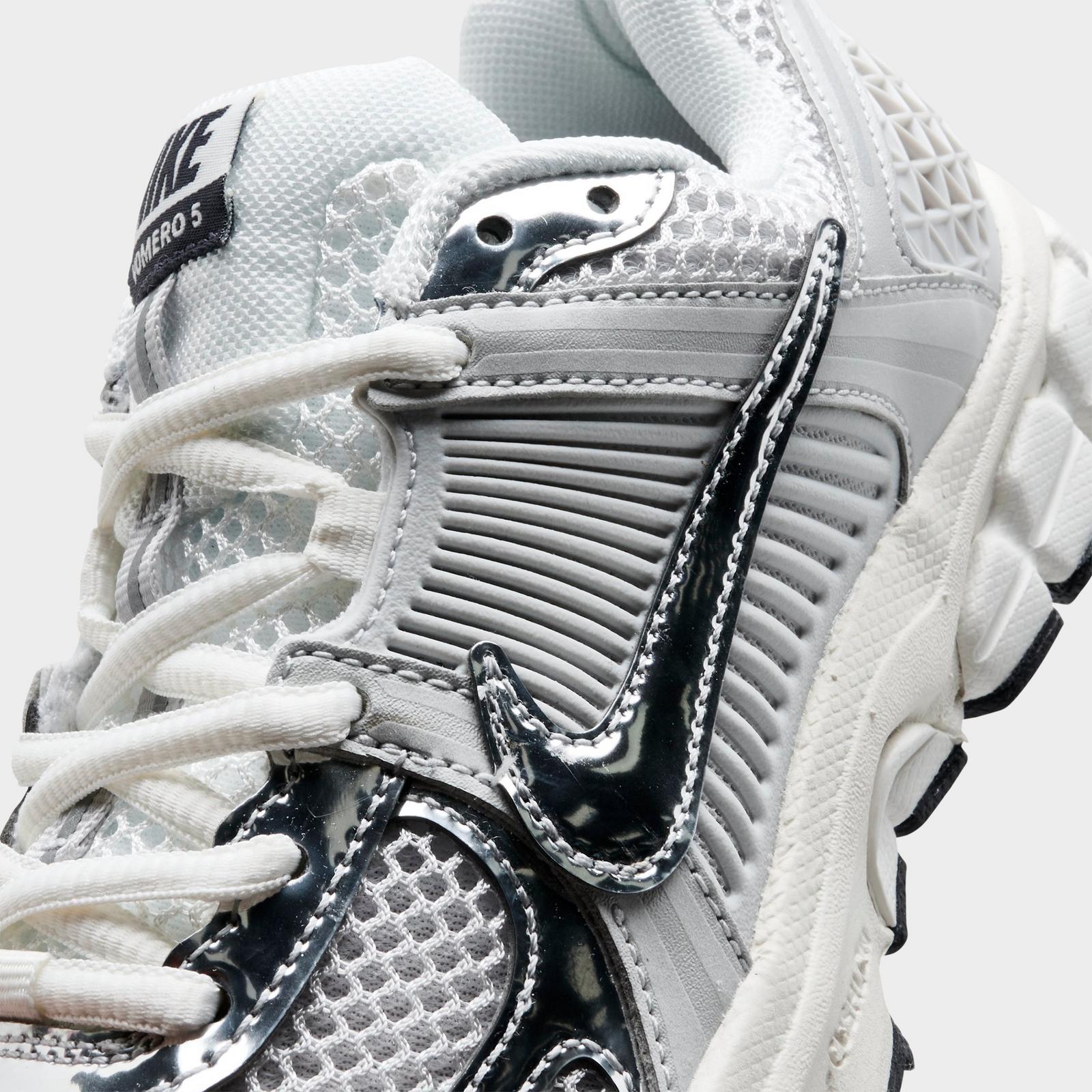 Big Kids' Nike Vomero 5 Casual Shoes - Photon Dust/Gridiron/Sail/Chrome