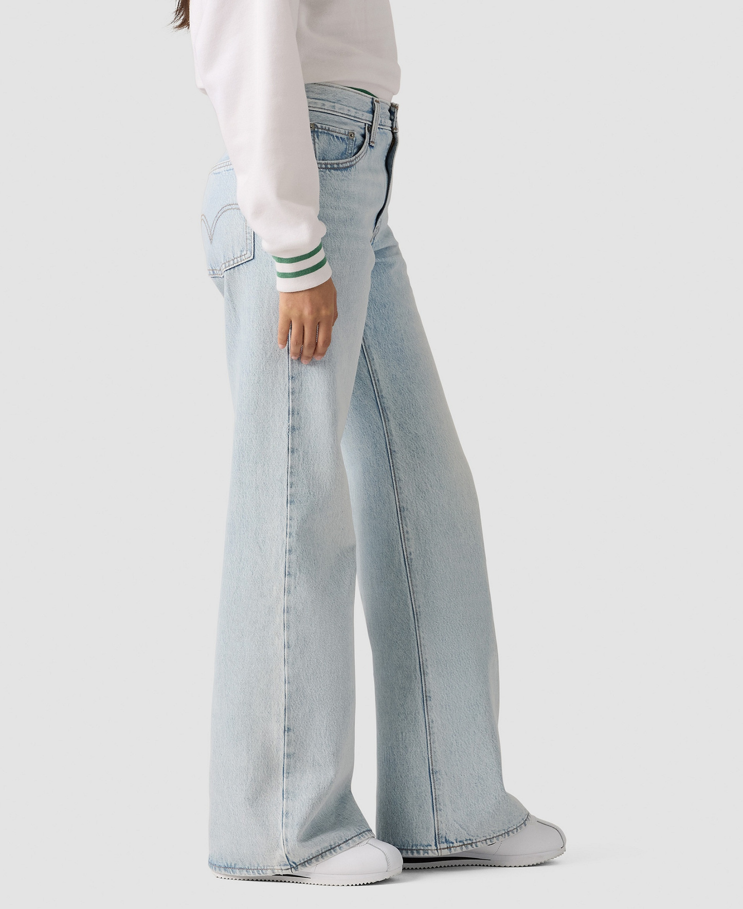 Levi's Women's Middy Loose Mid Rise Bootcut Jeans - Abraided