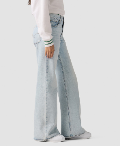 Levi's Women's Middy Loose Mid Rise Bootcut Jeans - Abraided