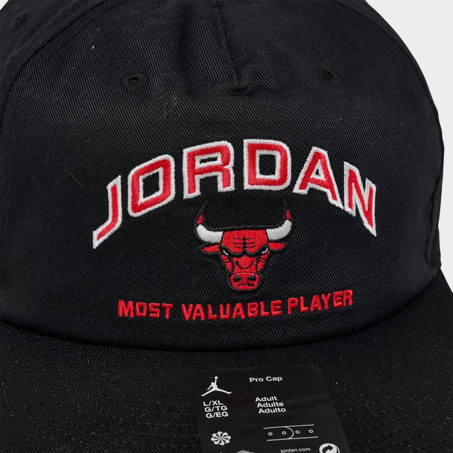 Jordan Chicago Bulls NBA Pro Snapback Hat - Black/Red - view 5