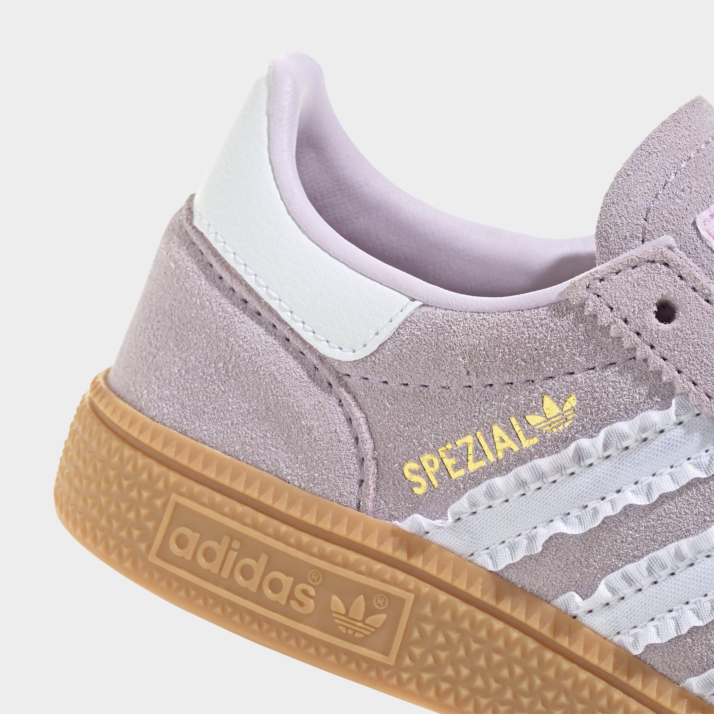 Girls' Little Kids' adidas Originals Handball Spezial Casual Shoes - Ice Lavender/Cloud White/Gum - Detail shot