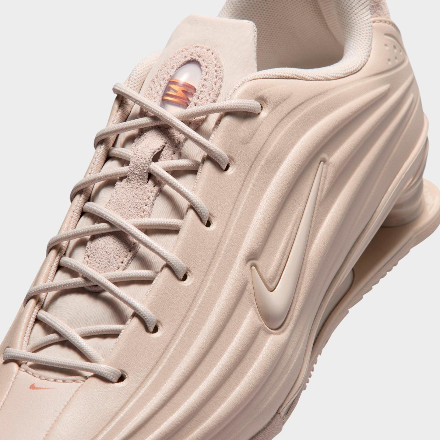 Women's Nithtke Shox Z Casual Shoes - Part 1 - Light Orewood Brown/Black/Metallic Copper/Light Orewood Brown - Detail shot