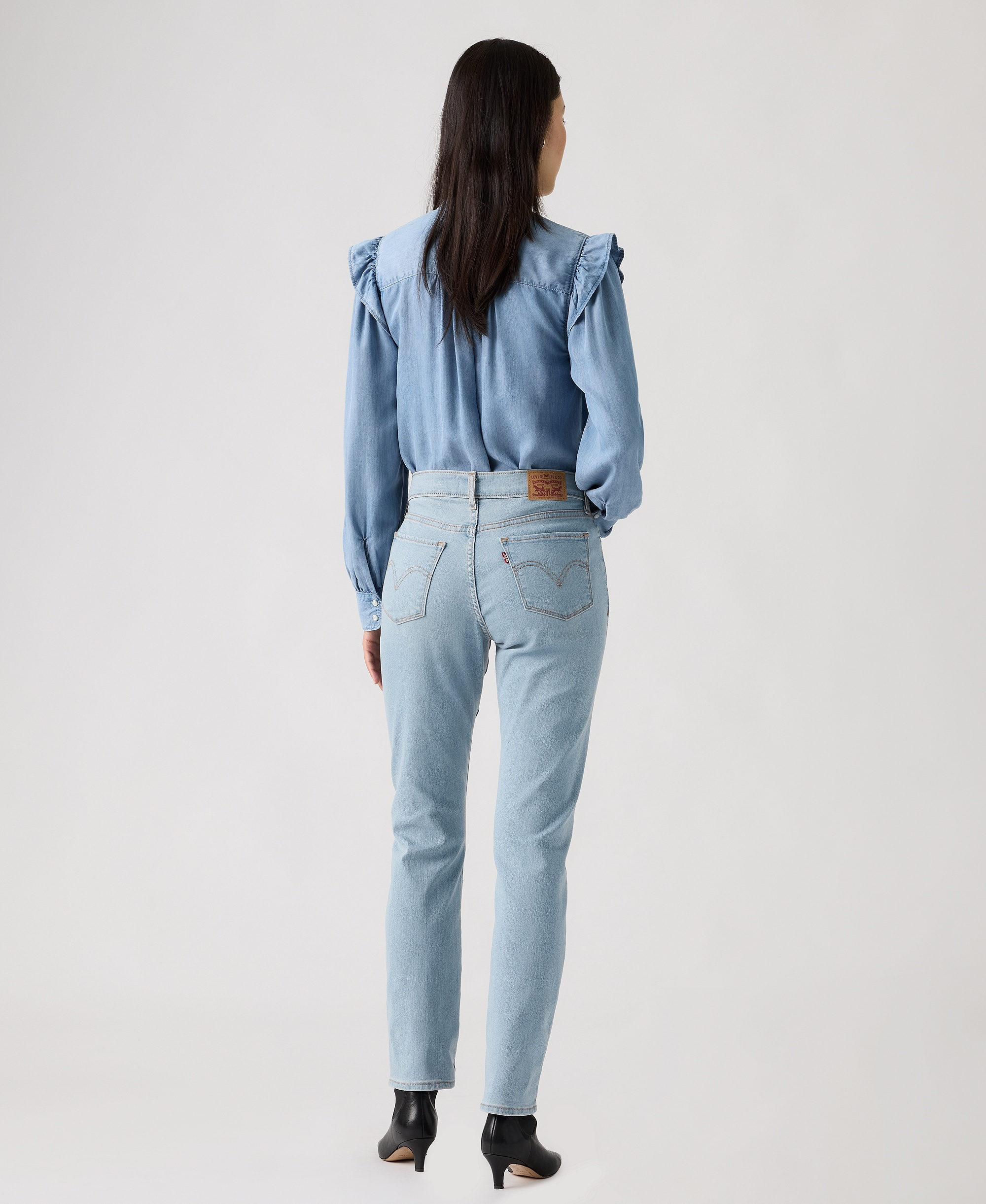 Levi's Women's Classic Mid-Rise Straight-Leg Jeans - Up And Away