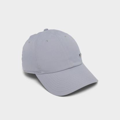 Nithtke Dri-FIT Club Unstructured Metal Swoosh Strapback Hat - Light Smoke Grey/Metallic Silver