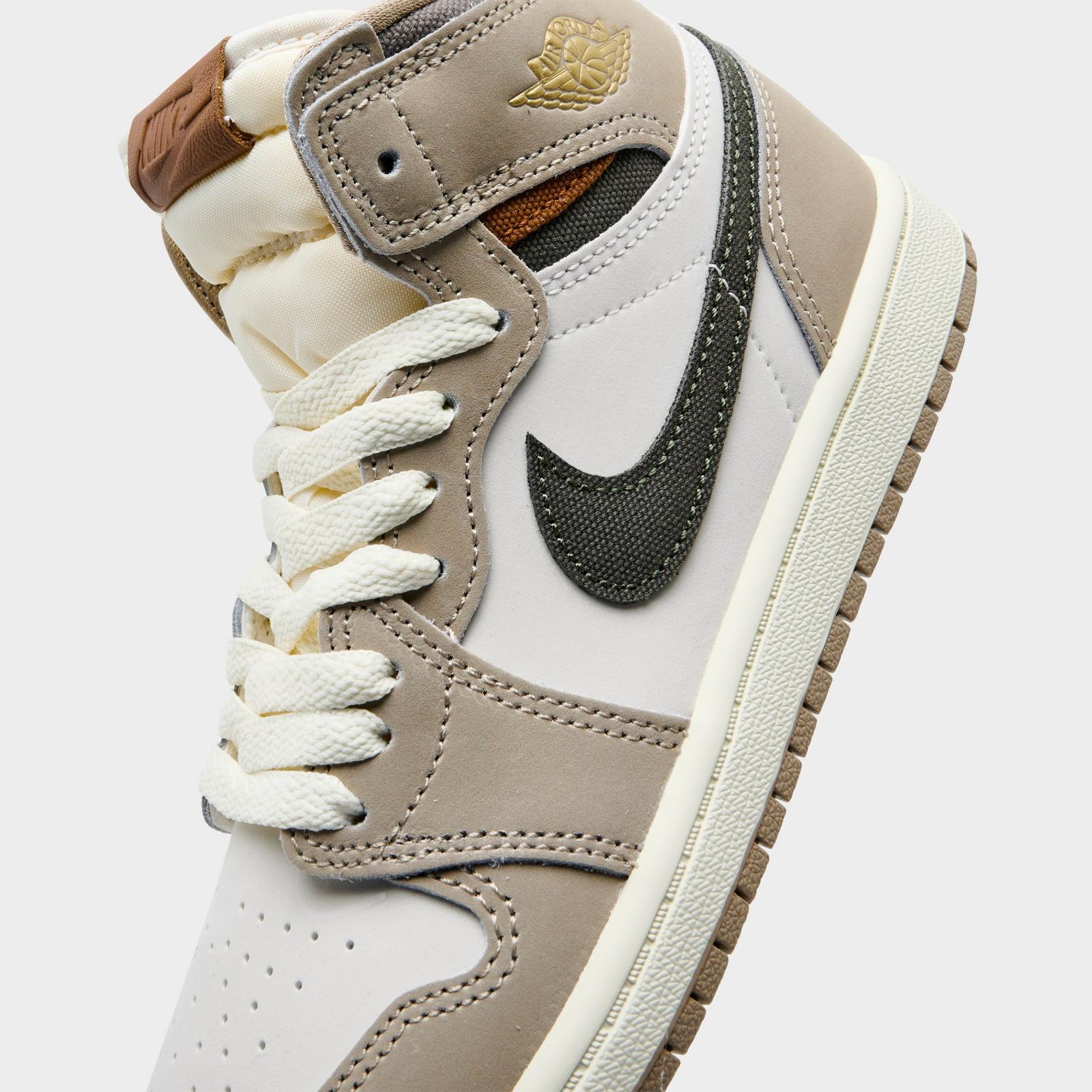 Little Kids' Air Jordan Retro 1 High OG Casual Shoes - way inspired by MJ's high school days - view 3