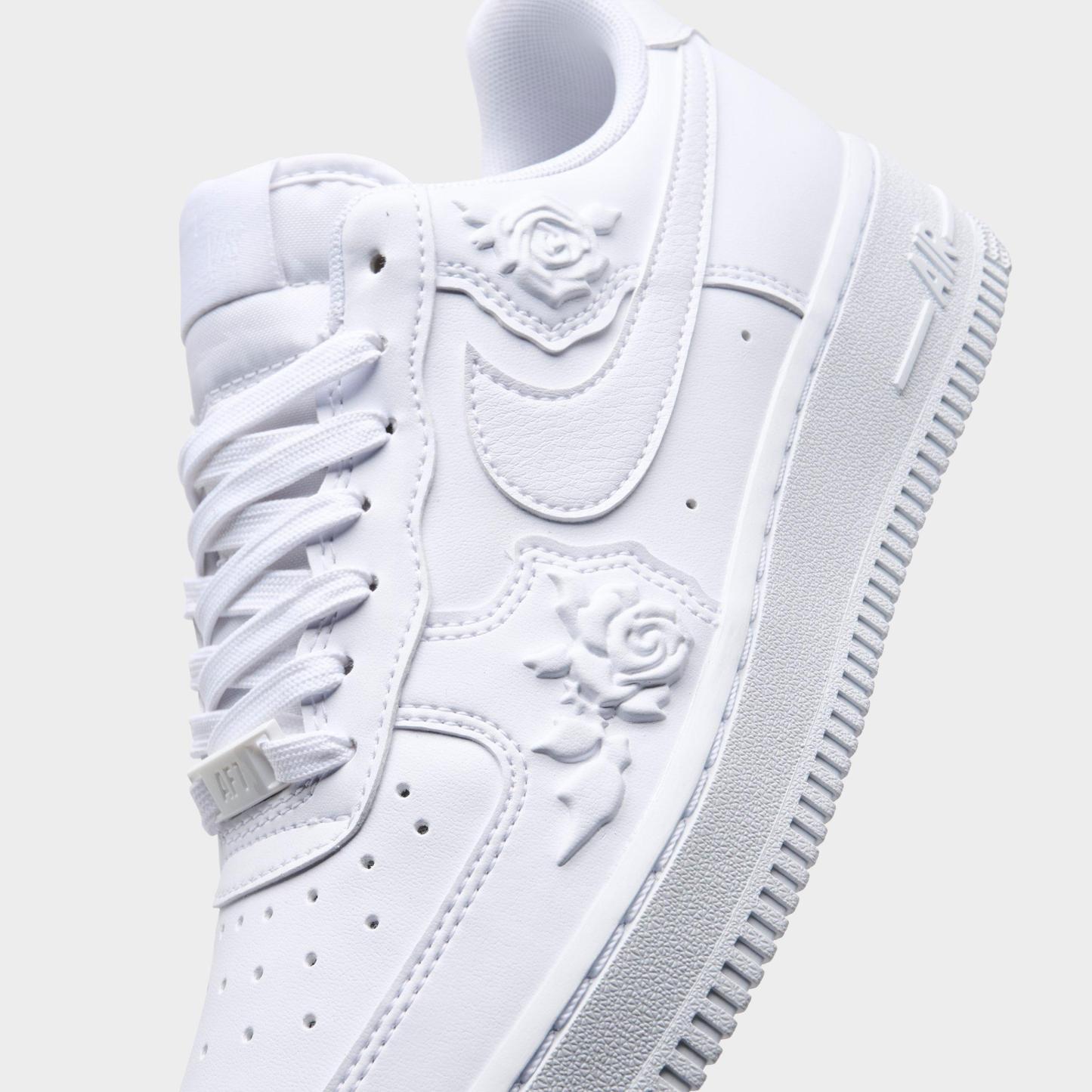 Women's Nithtke Air Force 1 '07 SE Casual Shoes - White/Black - Detail shot