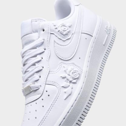 Women's Nithtke Air Force 1 '07 SE Casual Shoes - White/Black - Detail shot