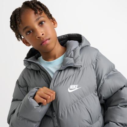 Big Kids' Nithtke Sportswear All Day Play Therma-FIT Loose-Fit Puffer Jacket - Smoke Grey/White