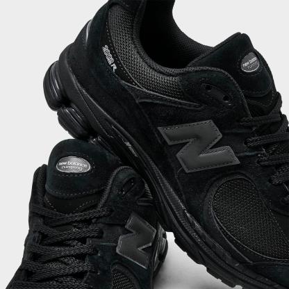 Men's New Balance 2002R Casual Shoes - Black/Magnet - view 3