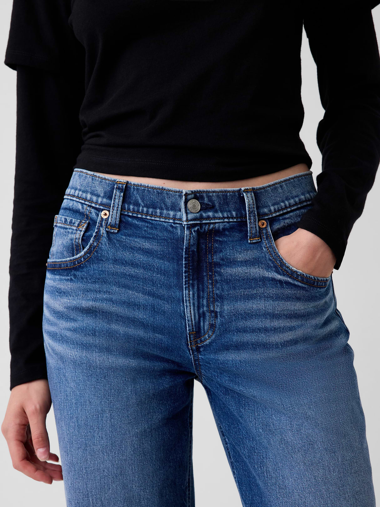 Low Rise '90s Loose Jeans - Medium wash