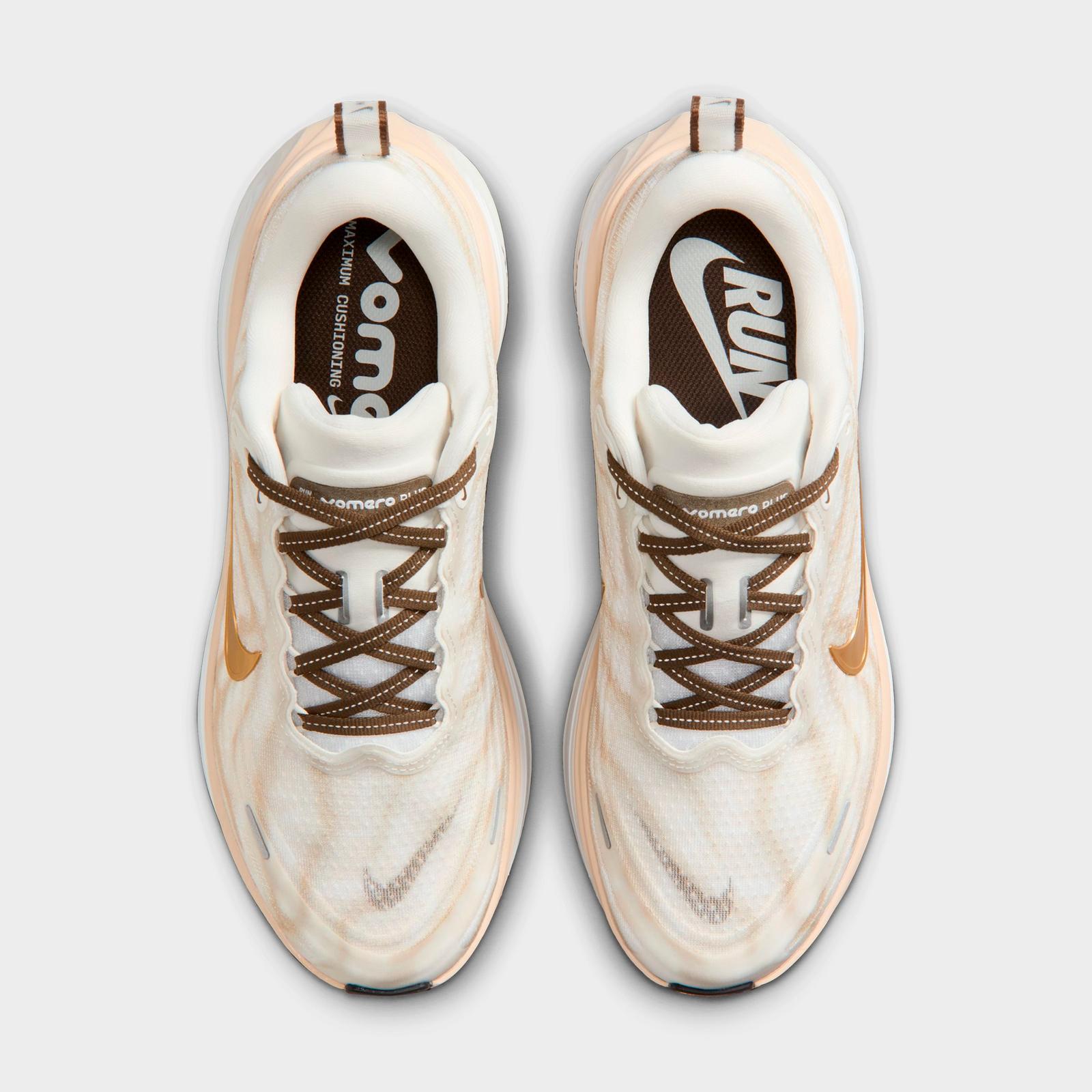 Women's Nike Vomero Plus Running Shoes - Summit White/Dark Hazel/Sanddrift/Metallic Gold