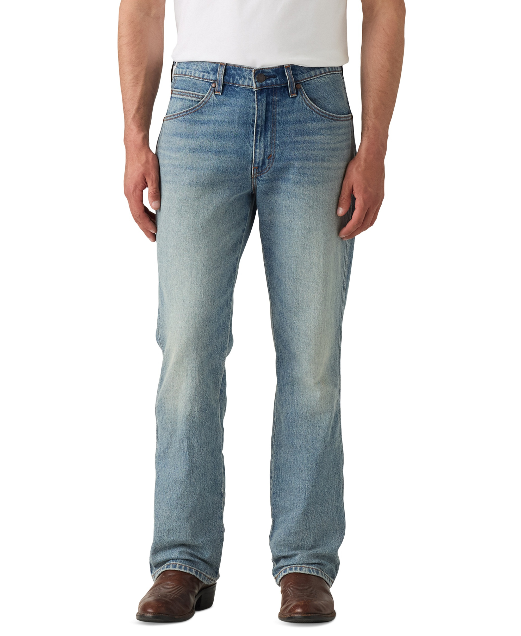 Levi's Men's 537 Regular-Fit Bootcut Jeans - Running Early