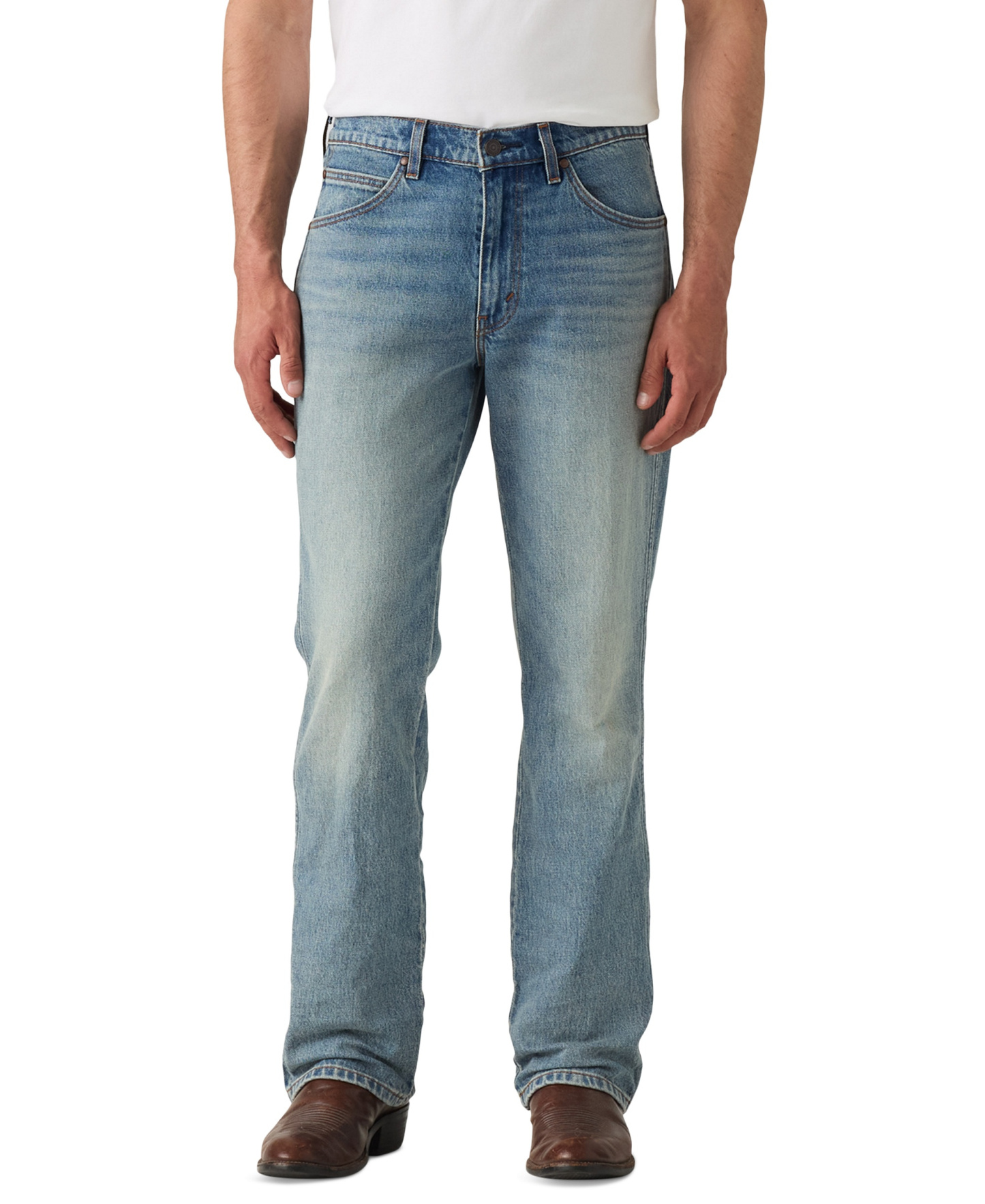 Levi's Men's 537 Regular-Fit Bootcut Jeans - Running Early