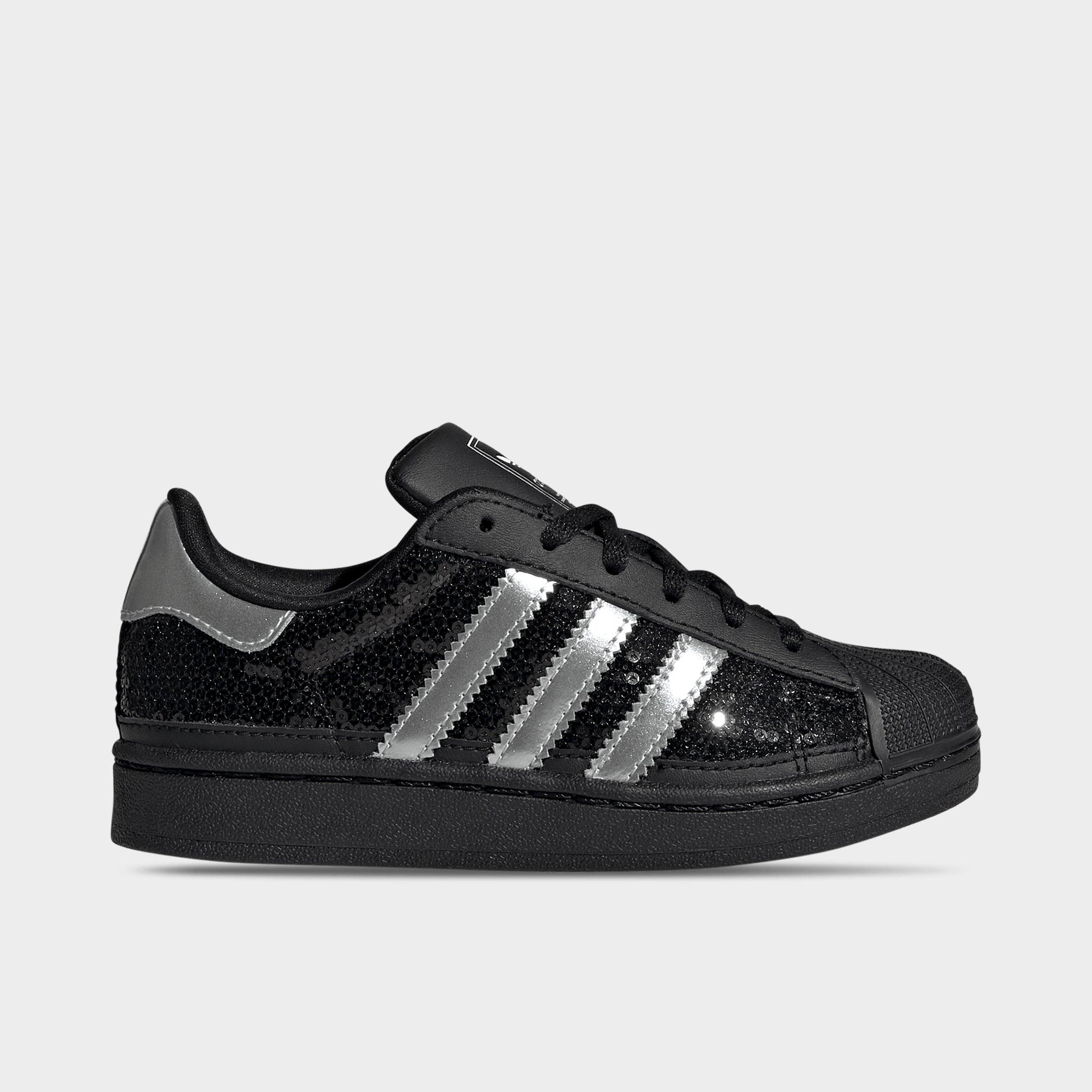 Little Kids' adidas Originals Superstar II Casual Shoes - Core Black/Silver Metallic/Cloud White - Left shoe facing left. Outside of the shoe.