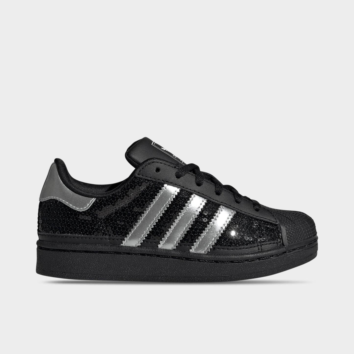 Little Kids' adidas Originals Superstar II Casual Shoes - Core Black/Silver Metallic/Cloud White - Left shoe facing left. Outside of the shoe.