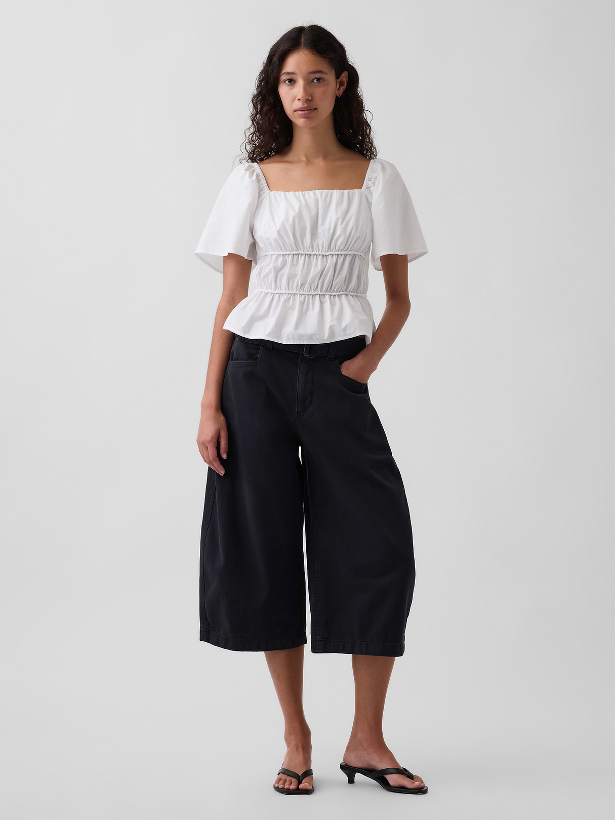 Square-Neck Peplum Top - New off white