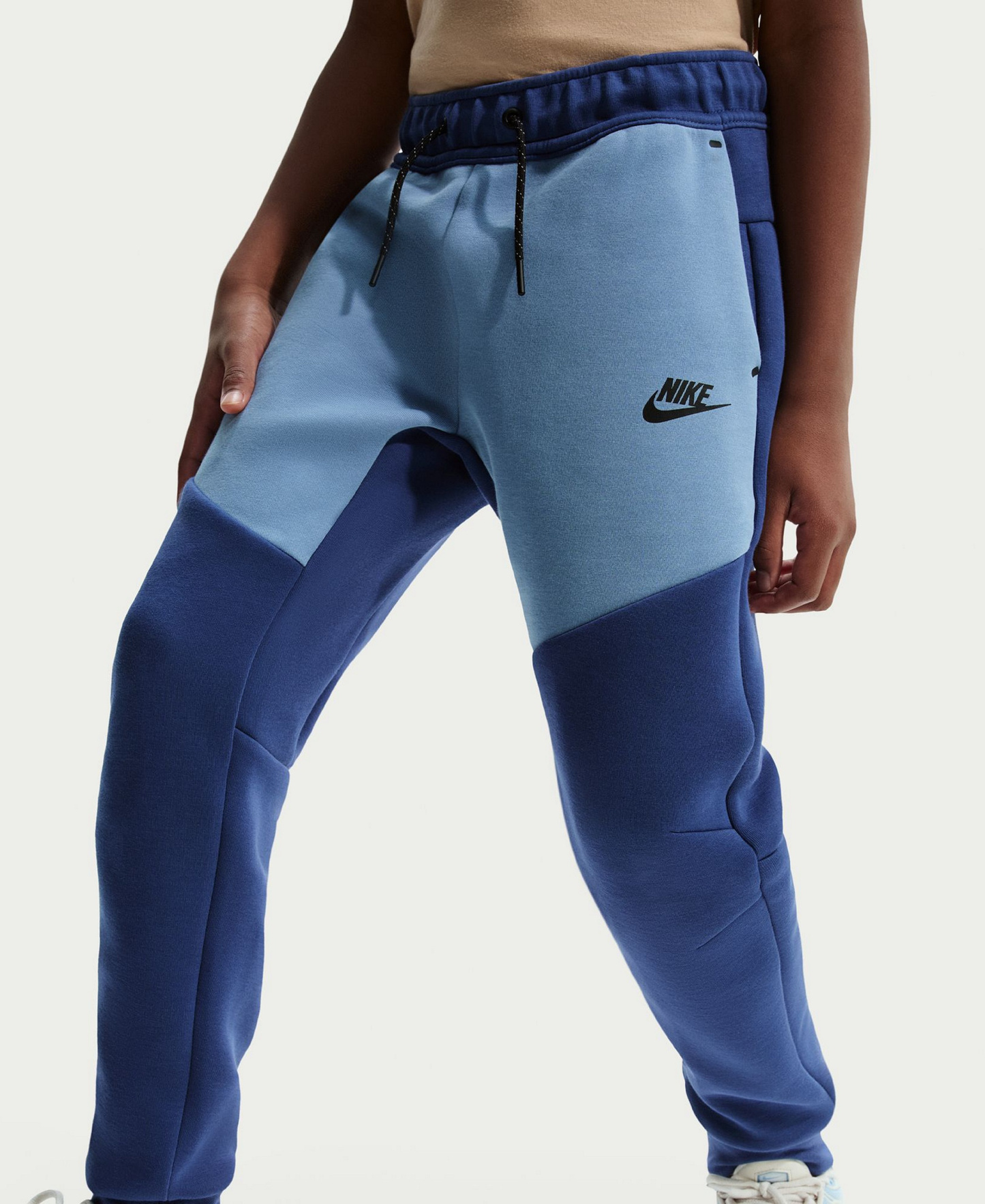 Nike Boys' and Girls' 7-20 Sportswear Tech Fleece Jogger Pants - Work Blue