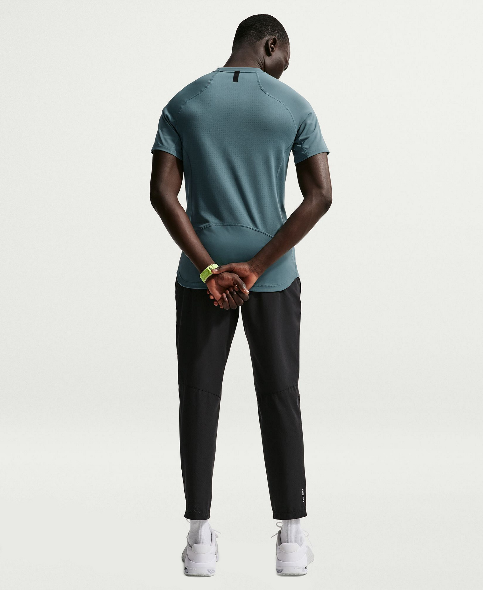 Nike Men's Pro Training Dri-Fit Short-Sleeve T-Shirt - Mineral Slate/Green