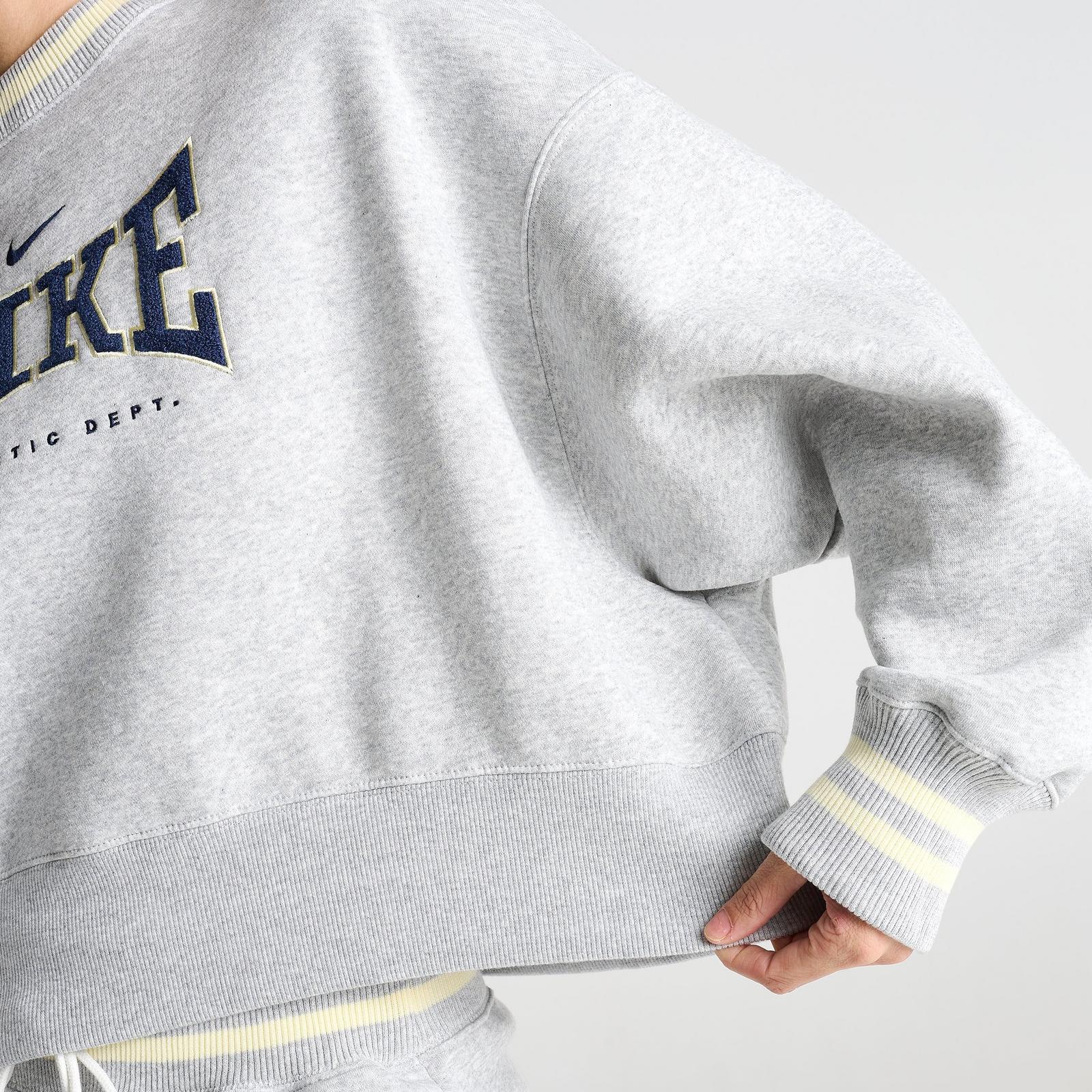 Women's Nike Phoenix Oversized Crewneck Sweatshirt - Pure Platinum/Heather/Midnight Navy