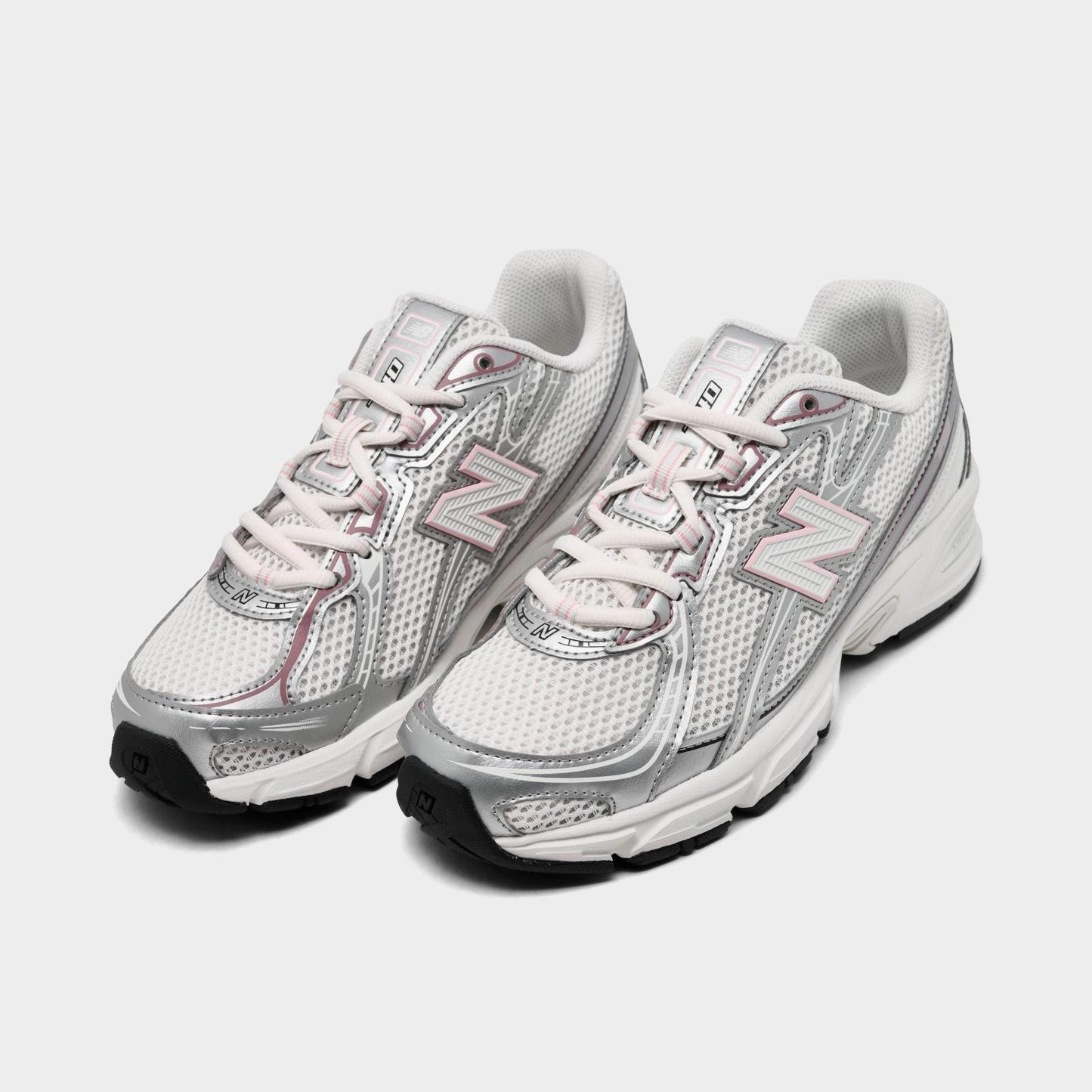Big Kids' New Balance 740 Casual Shoes - Cream/Iridescent - view 2