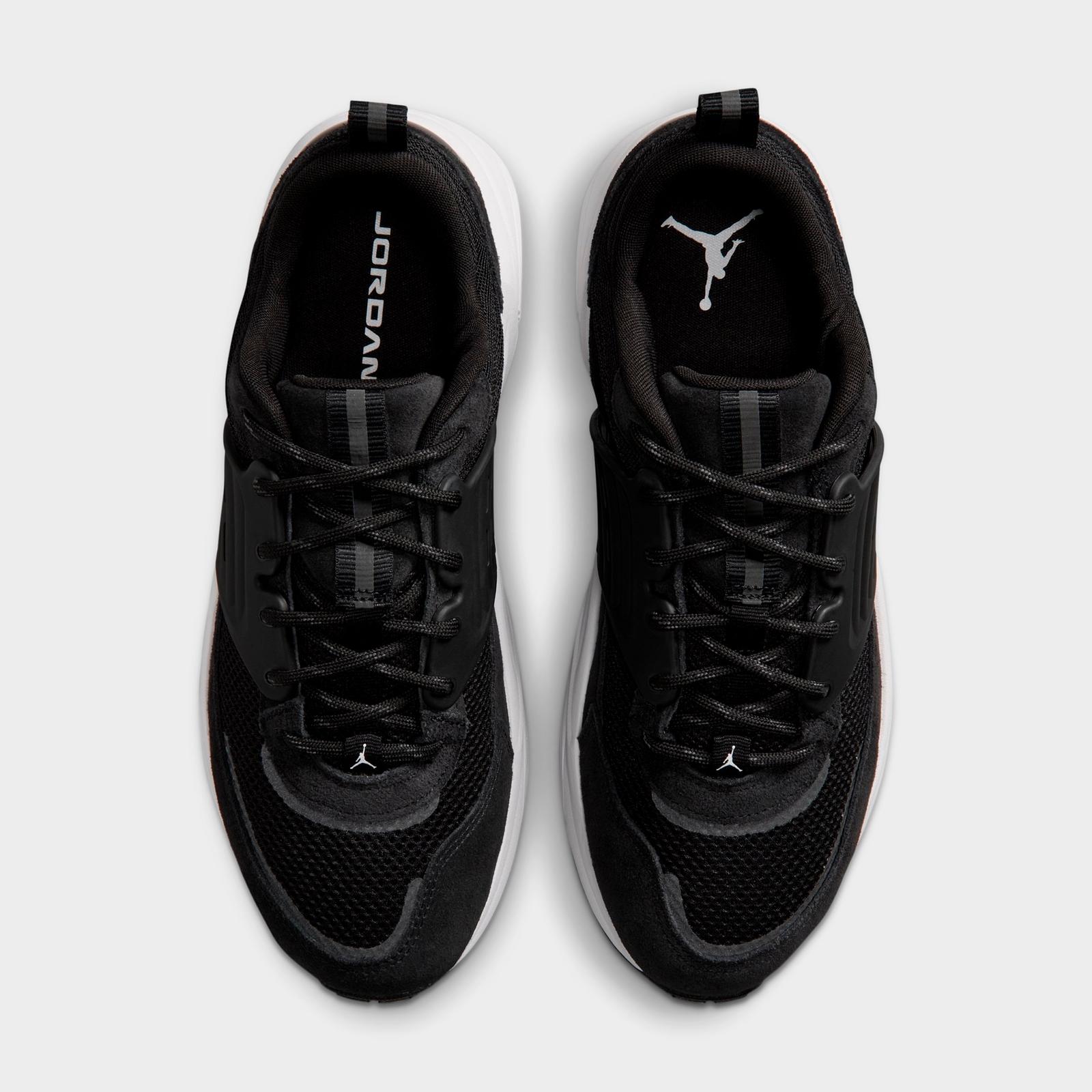 Men's Jordan Trunner O/S Casual Shoes - Black/White - view 5