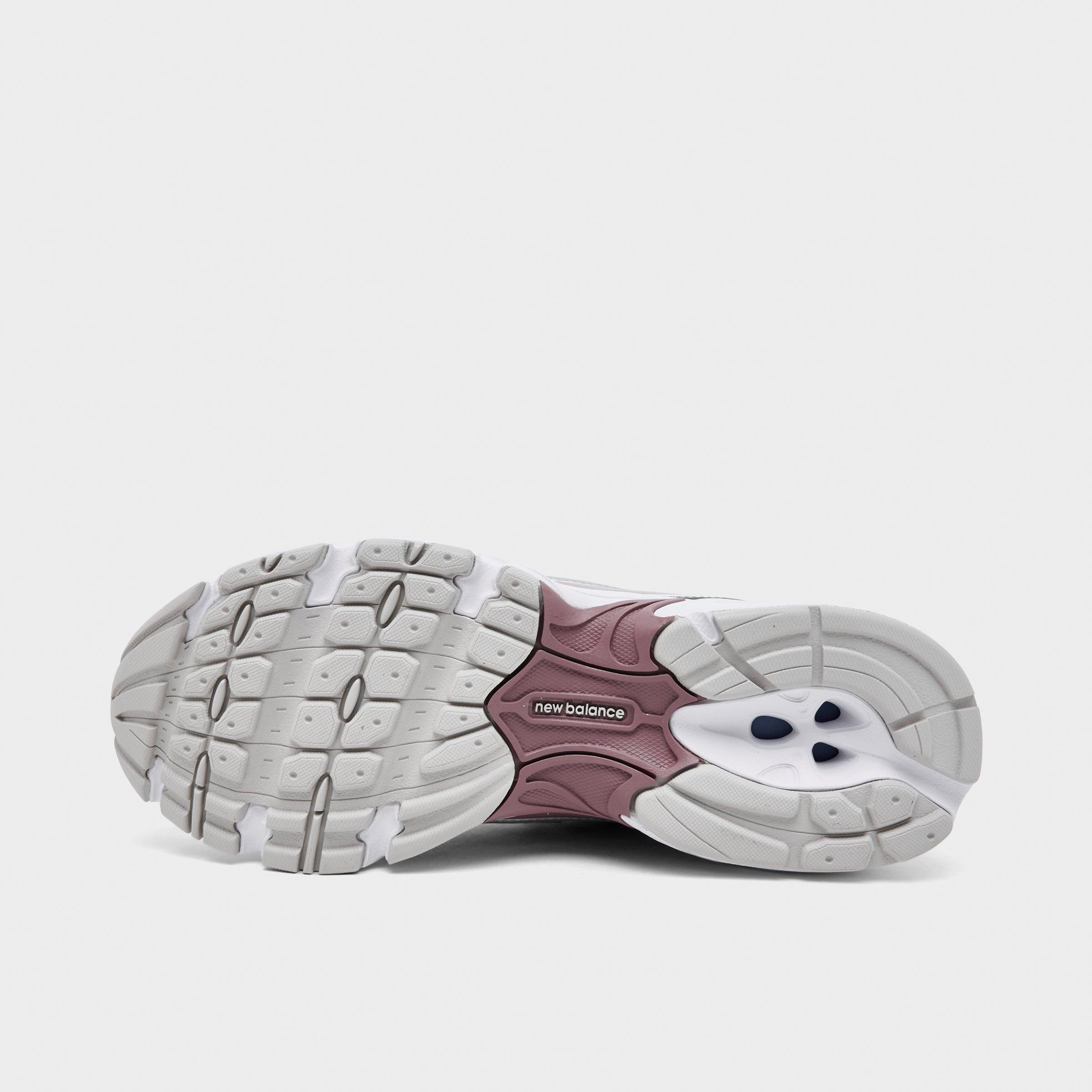 Women's New Balance 740 Lace Casual Shoes - Cream/Rust - view 6