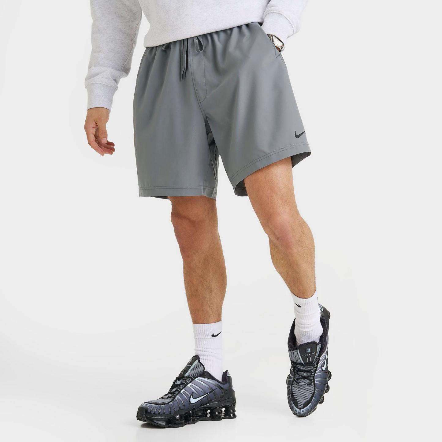 Men's Nike Form Dri-FIT Unlined 7" Versatile Shorts - Smoke Grey/Black