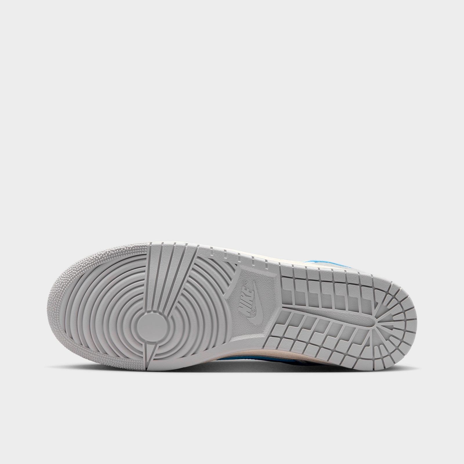 Men's Air Jordan Skyline Low Casual Shoes - Summit White/Light Smoke Grey/Sail/University Blue - view 6