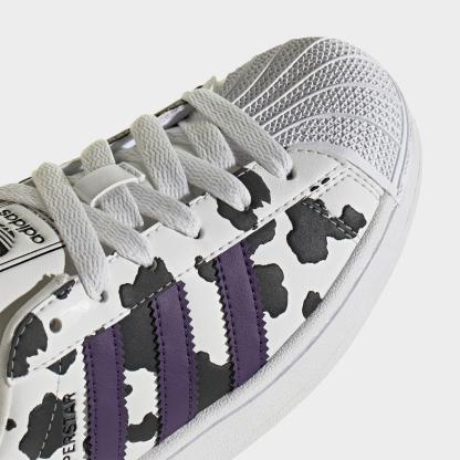 Big Kids' adidas Originals Superstar II Casual Shoes - Crystal White/Violet/Cloud White - Detail shot