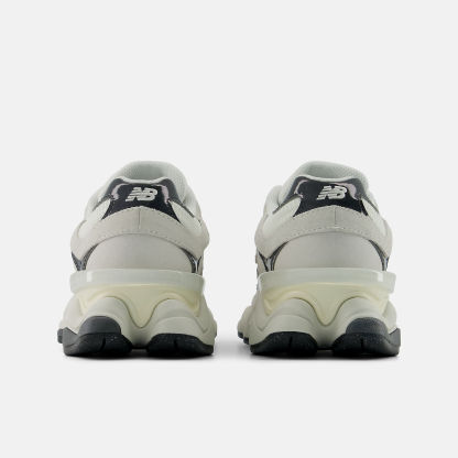 New Balance 9060, U90602FD