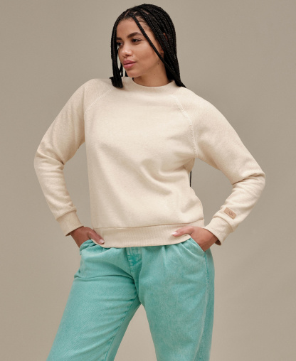 UGG Women's Classic Sweatshirt - Sand Heather