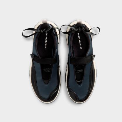 Women's Jordan Pointe Casual Shoes - Black/Sail - view 5