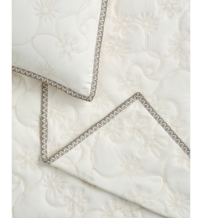 UGG® Botanic Lightweight 3-Piece Quilt Sets - Snow Birch