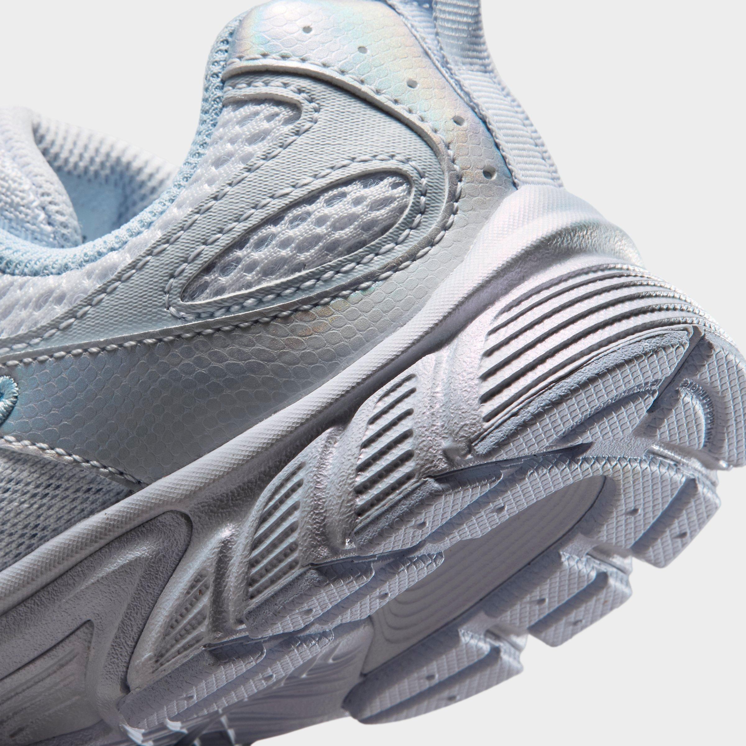 Little Kids' Nithtke V5 RNR Stretch Lace Casual Shoes - Football Grey/Light Armory Blue/Football Blue - Detail shot