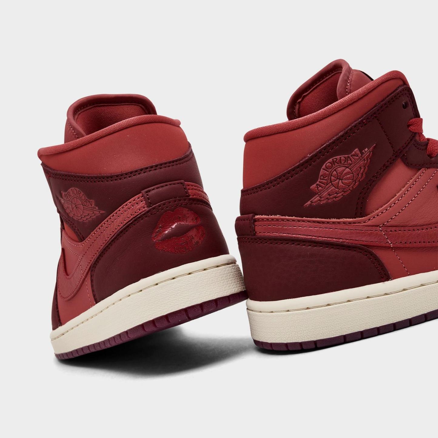 Women's Air Jordan 1 Mid SE Casual Shoes - Team Red/Sierra Red/Pueblo Red/Pale Ivory - view 3
