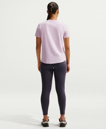 Nike Women's Sportswear Club Essentials T-Shirt - Bleached Lilac