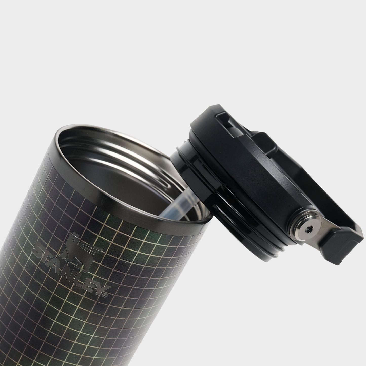 Stanley IceFlow Flip Straw Tumbler (30 oz.) - Dried Pine Blur